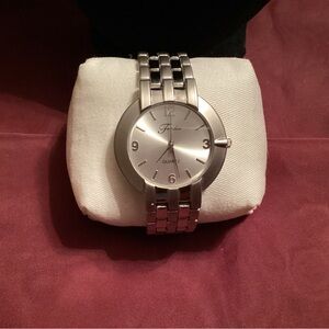 Men's Silver Quartz Watch